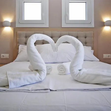 Aparthotel Art