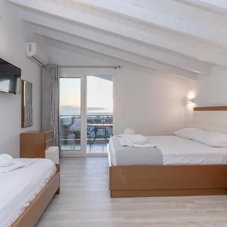 Art Aparthotel