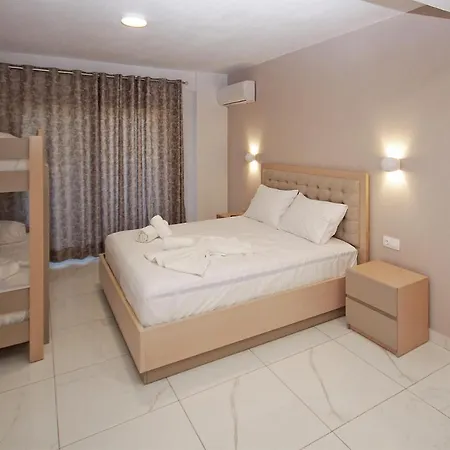 Aparthotel Art Neos Marmaras