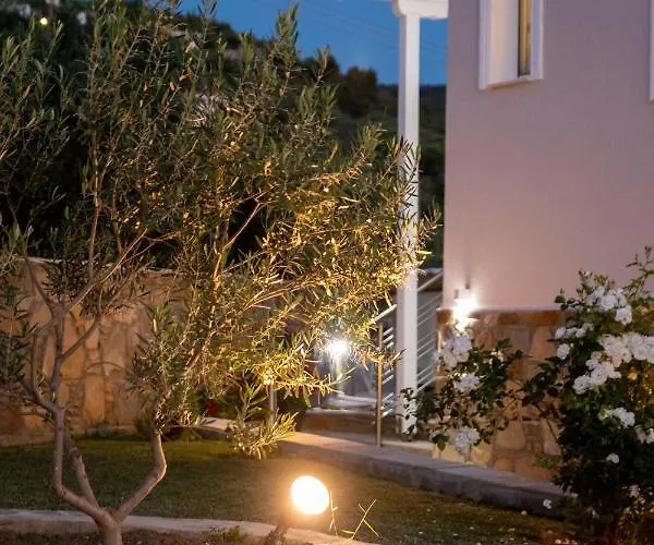 Hotel de apartamente Art 3*